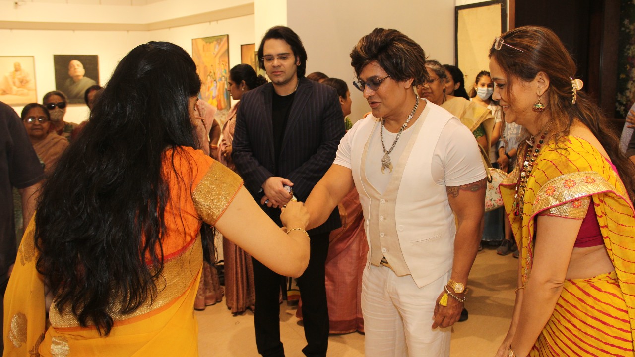 Yash Birla was invited as the Guest of Honour for the Inauguration Ceremony of Art Exhibition