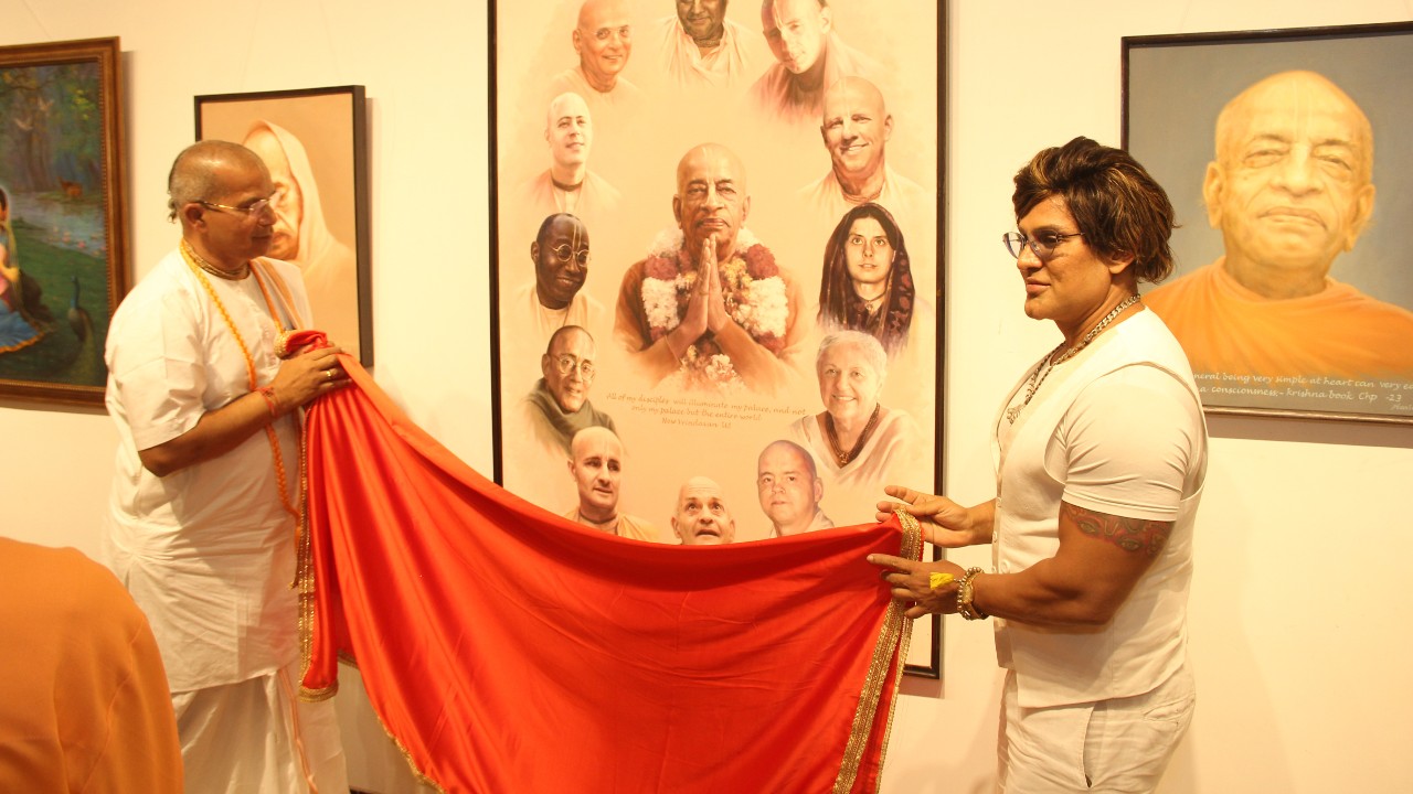 Yash Birla was invited to the Art Exhibition honouring the 125th Holy Appearance of Srila Prabhupada